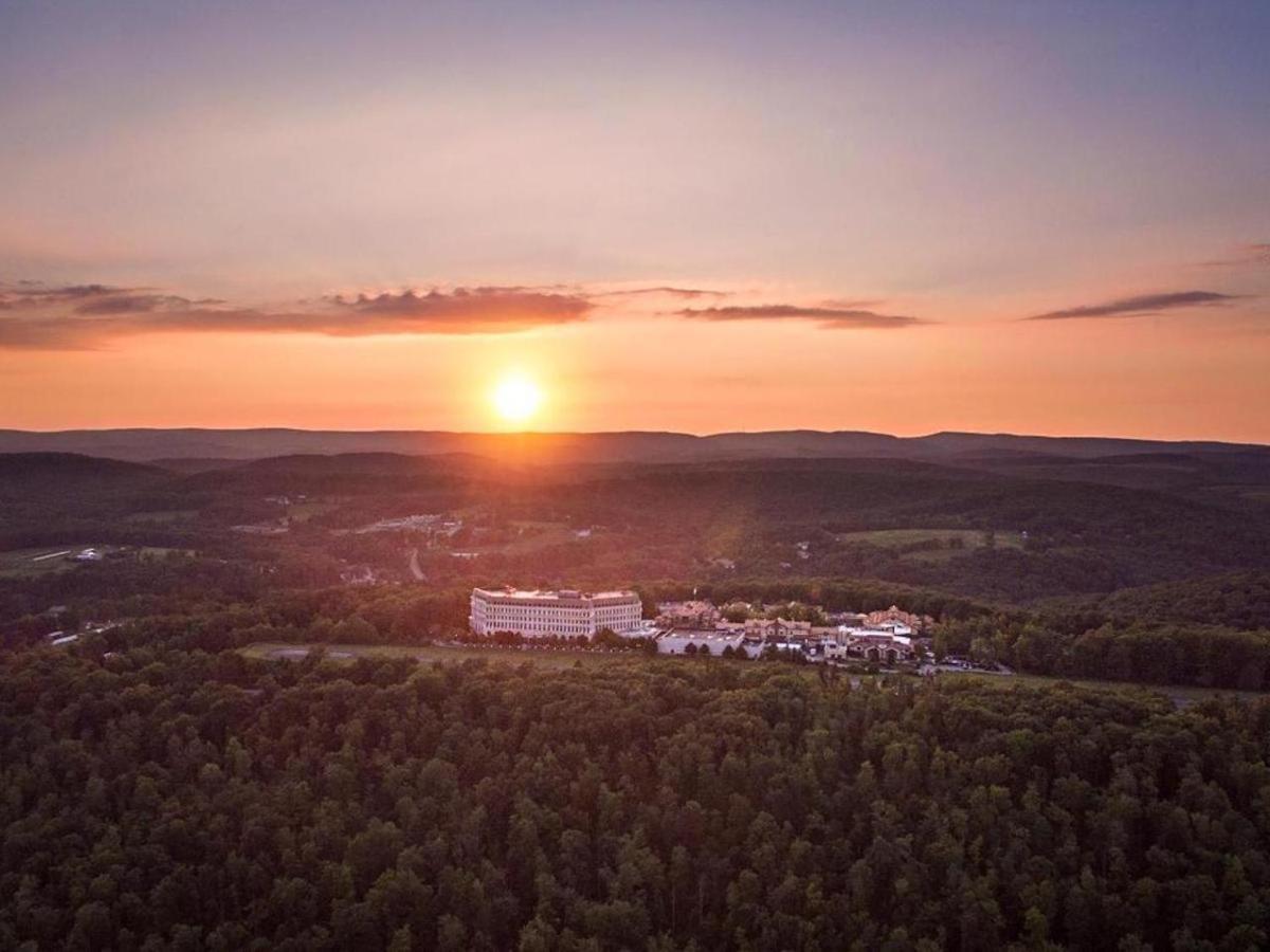 Nemacolin Hotel Farmington Exterior photo